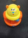 Brinquedo Chicco "Sempre em pé" em bom estado