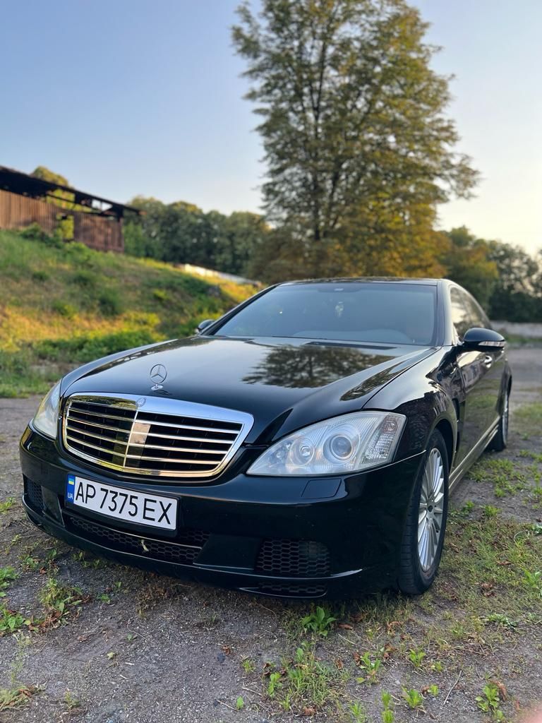 Mercedes S-Class