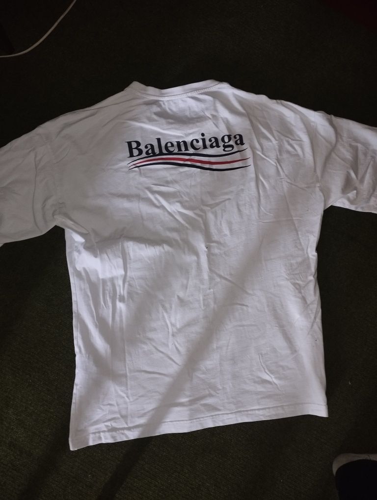 Футболка Balenciaga