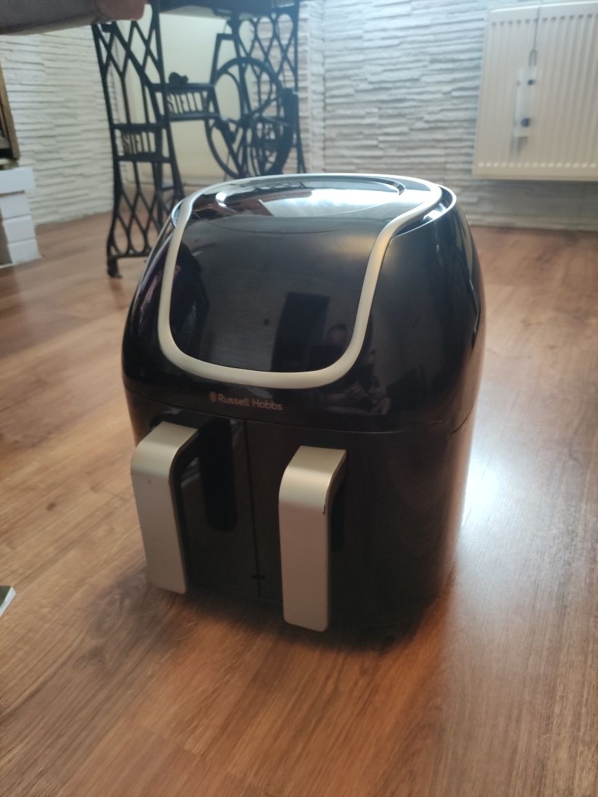 Frytkownica Beztłuszczowa Russell Hobbs SatisFry Dual 8,5L 2x4.25L

Ru