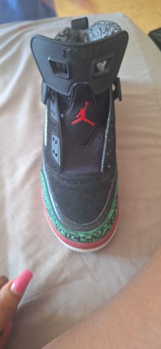 Tenis jordan em ótimo estado