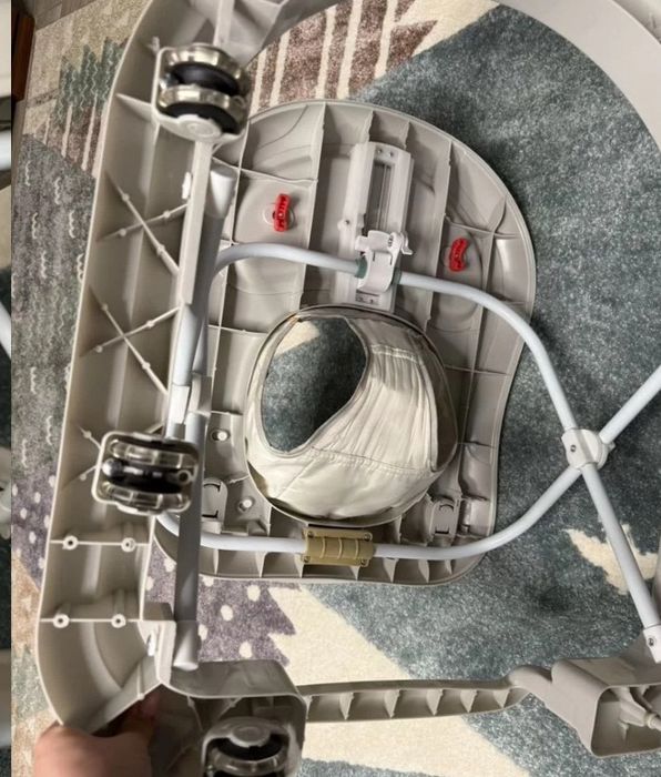 Дитячі ходунки happy baby.