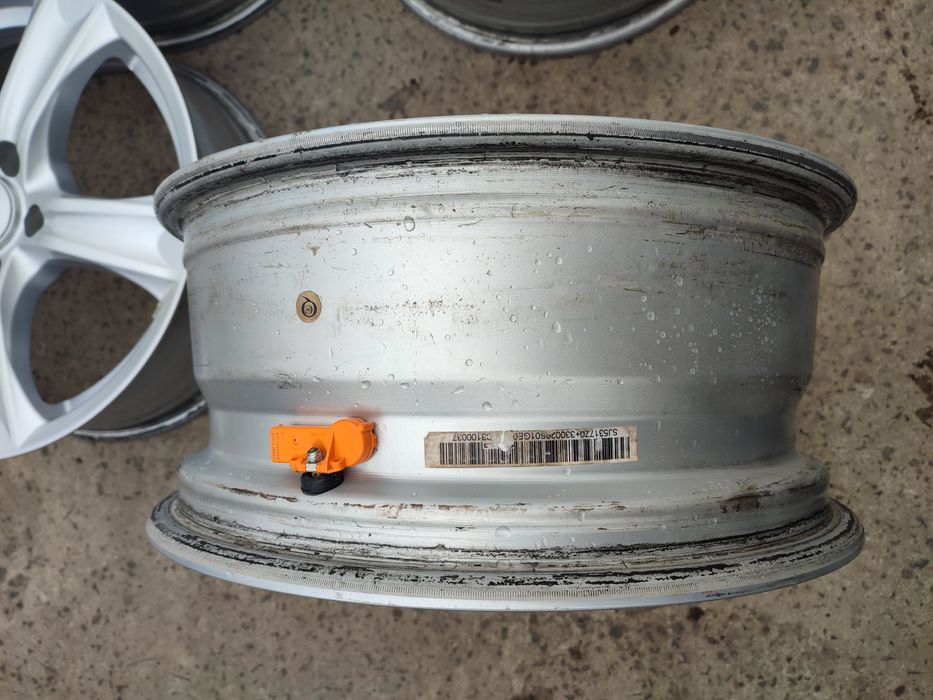 Диски 5/114.3 R17 Hunday Santsfe