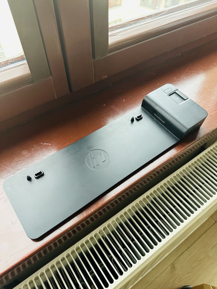 HP 2013 ultrasim docking station