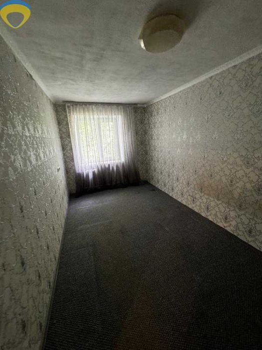 Продам 2-кімнатну квартиру біля парку на Черемушках!