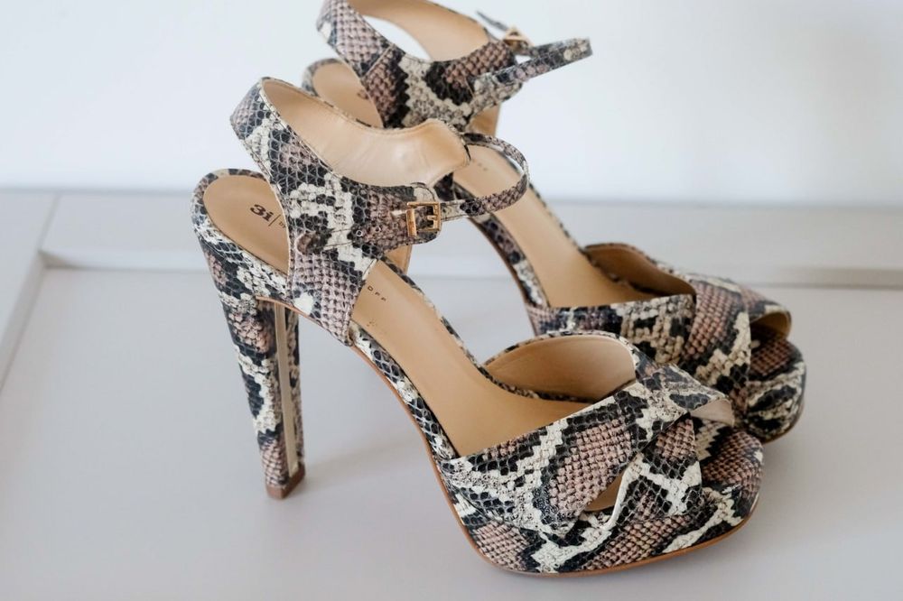 Buty na obcasie Jorge Bischoff