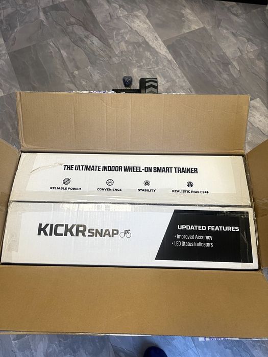 Trenażer interaktywny WAHOO KICKR Snap