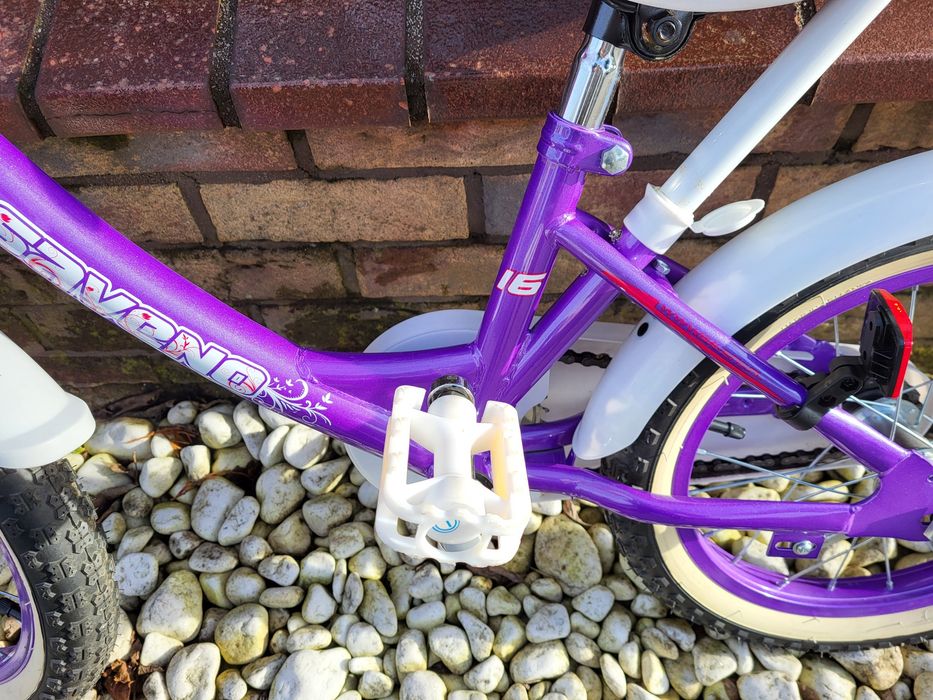 Rower Saveno 16 cali z uchwytem/popychaczem i bocznymi kółkami