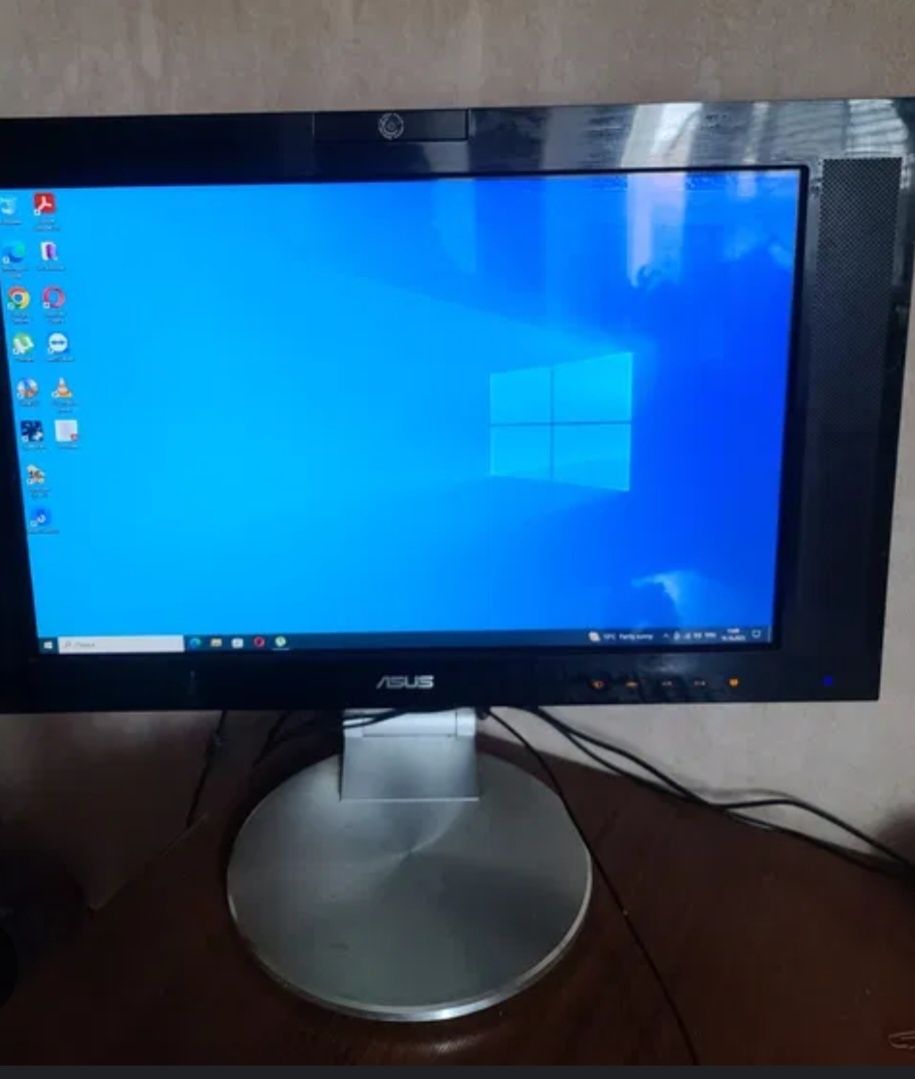 Монитор  Asus срочно продам!!!