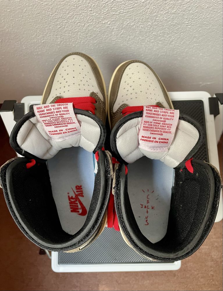 Travis Scott x Nike Air Jordan 1 High OG TS SP