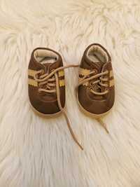 Buty niechodki dla niemowlaka buciki dla chłopca chłopięce 0-6m