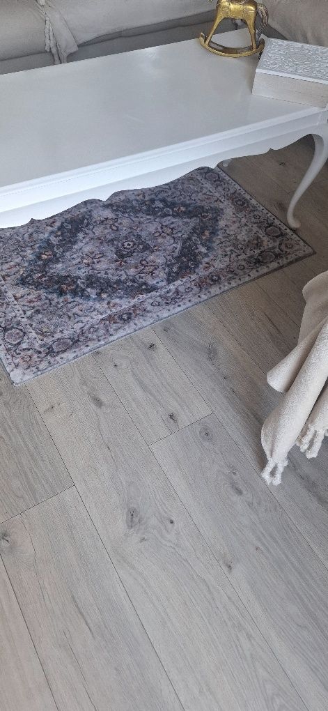 Ława stolik kawowy z duszą Wiktoriański Shabby styl biały
