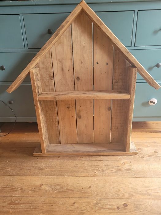 Półka domek stare drewno