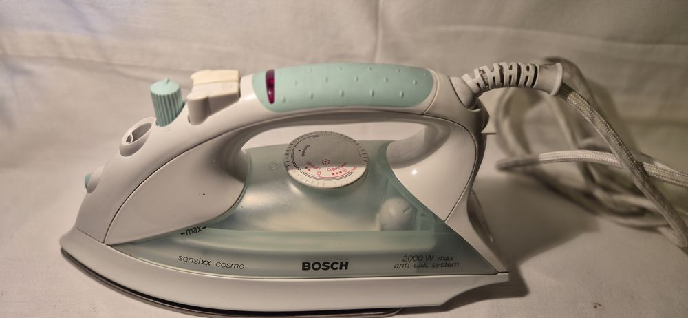 Żelazko Bosch sensiXX cosmo parowe 2000W