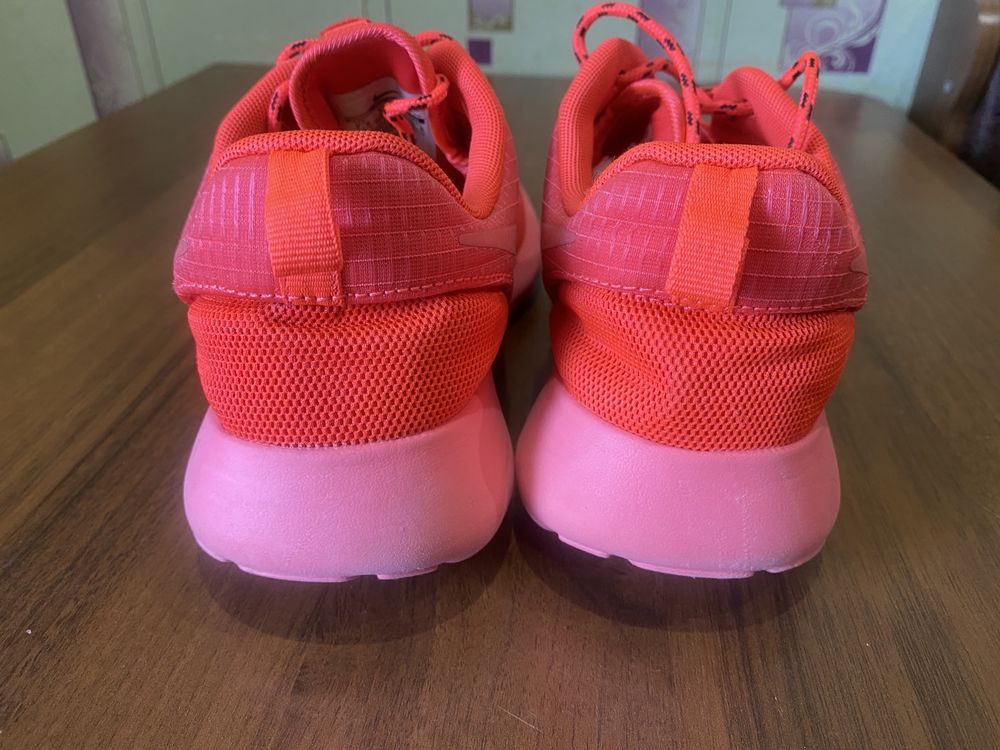 Кроссовки Nike