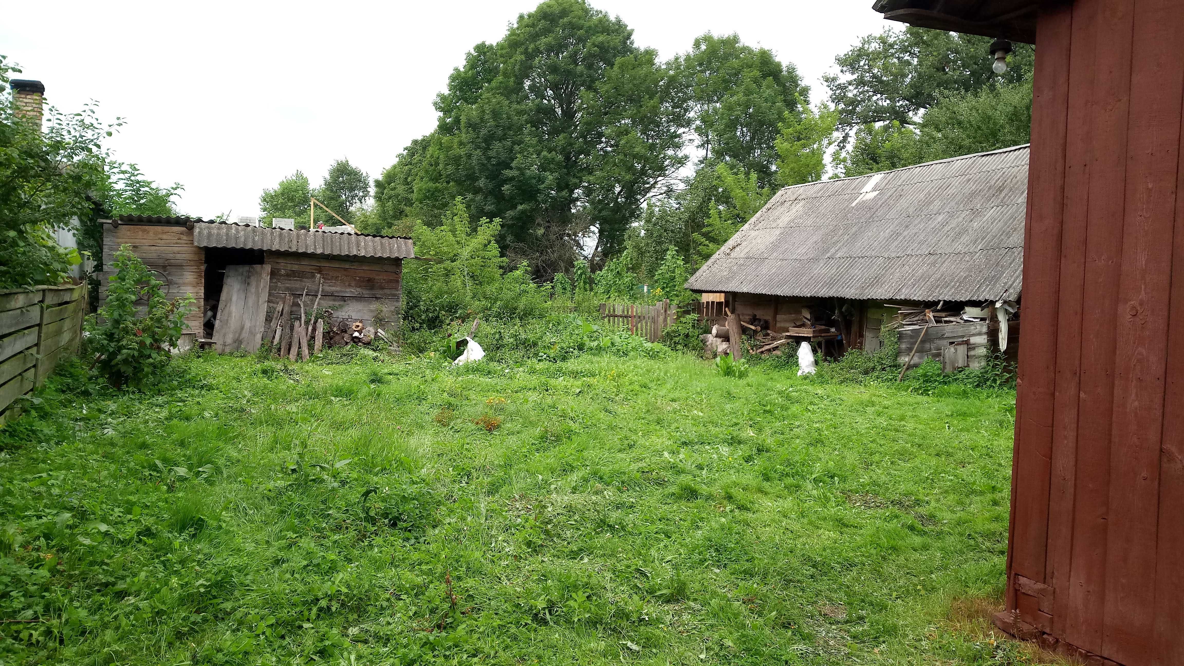 Приватний будинок з ділянкою  12 соток с.ДЕРЕВНЯ (14км від м. Жовква)