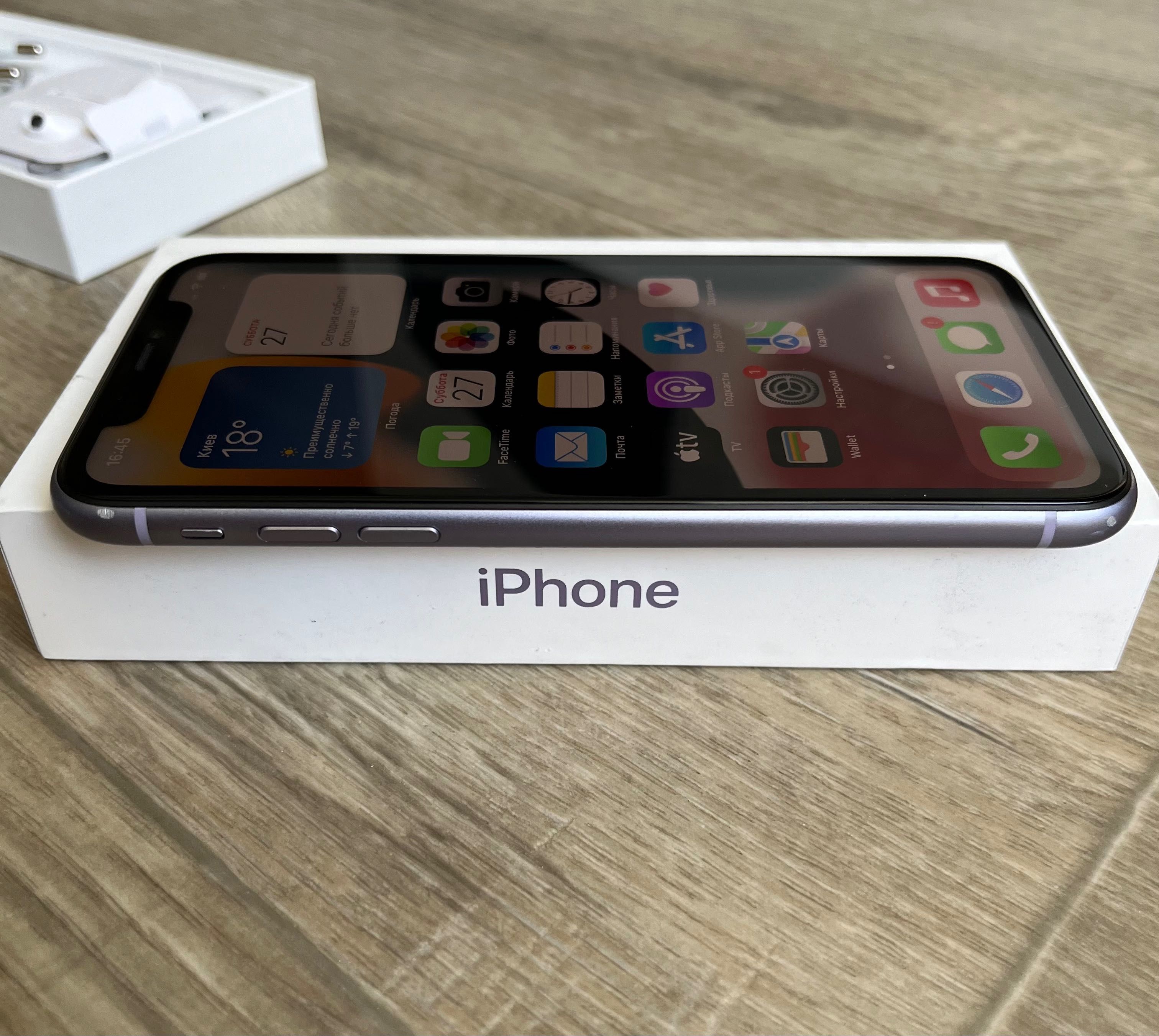 iPhone 11 64GB Perple Neverlock