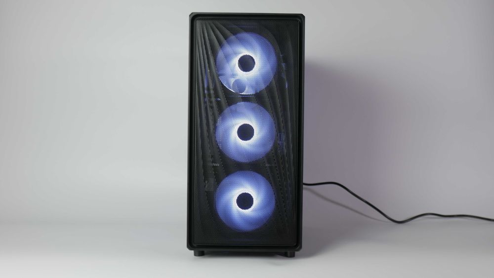 Komputer i5 14400f / RTX 5060 TI 16GB / 32GB DDR5 / 1TB gamingowy FV