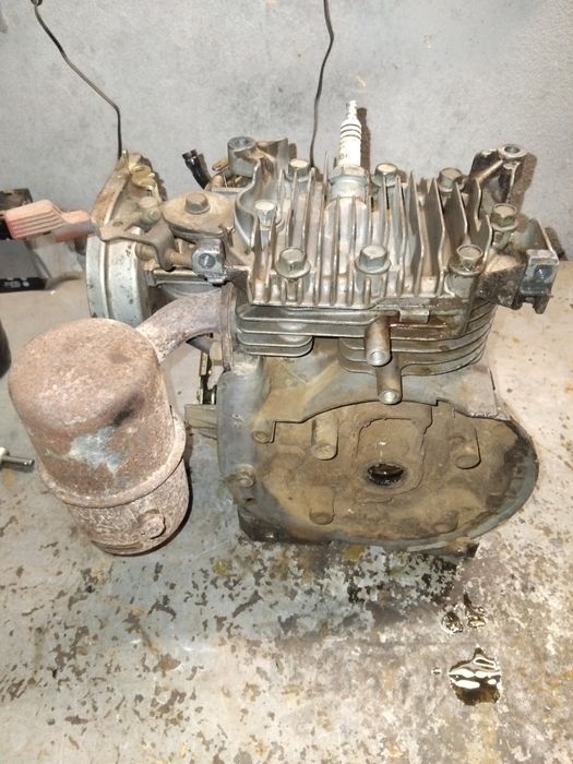 Motor gasolina. Peças