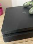 Sprzedam ps 4 konsole plus 3 pady