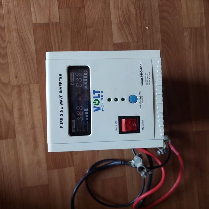 инвертор Volt Polska SINUS PRO 800 E 12/230V 500/800W (3SP080012E)