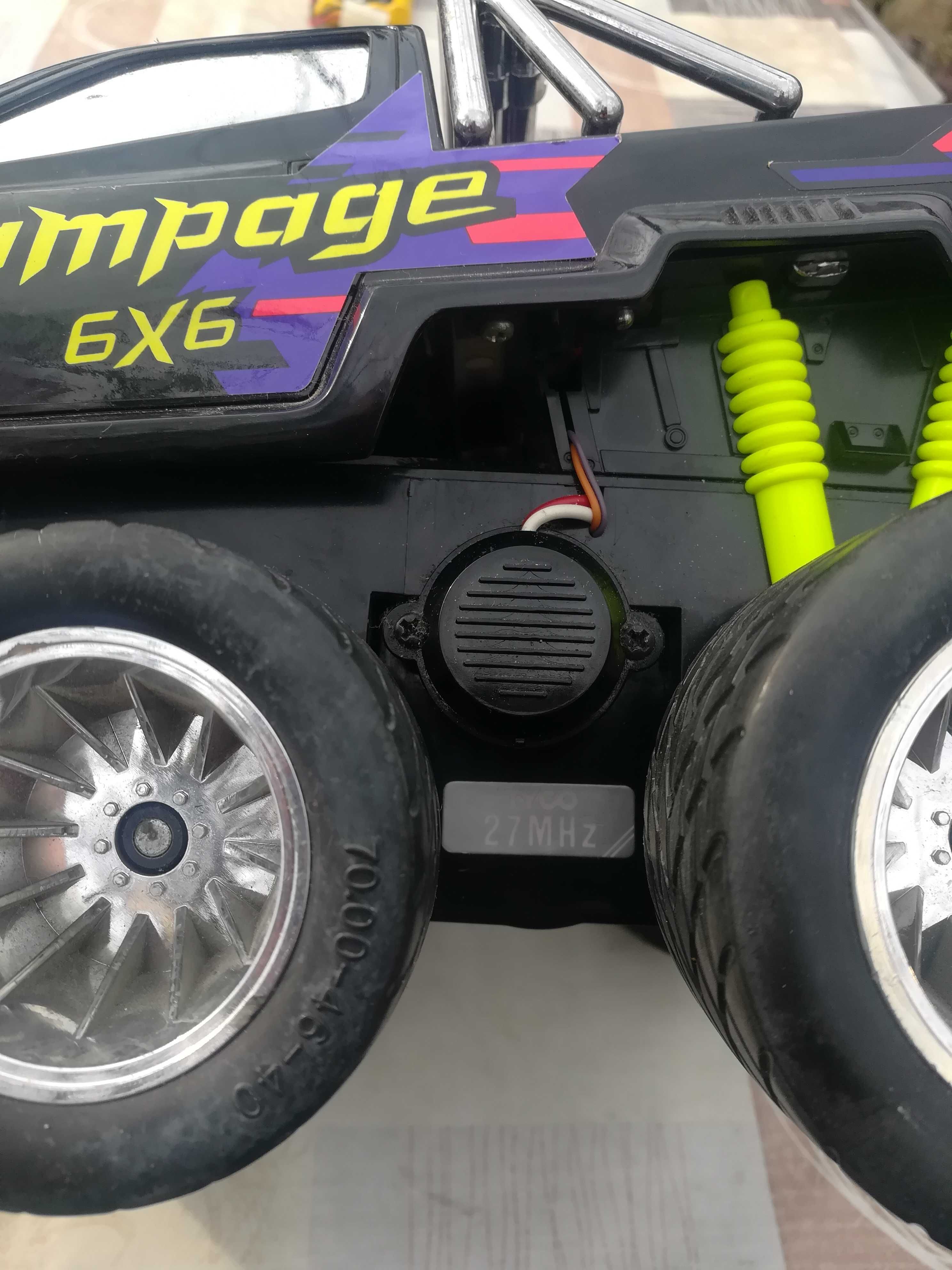 Продаю винтажную радиоуправляемую машину Джип " TYGO RAMPAGE 6x6-9,6v