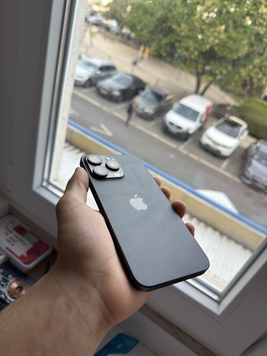 iPhone 15 Pro Max - Para peças