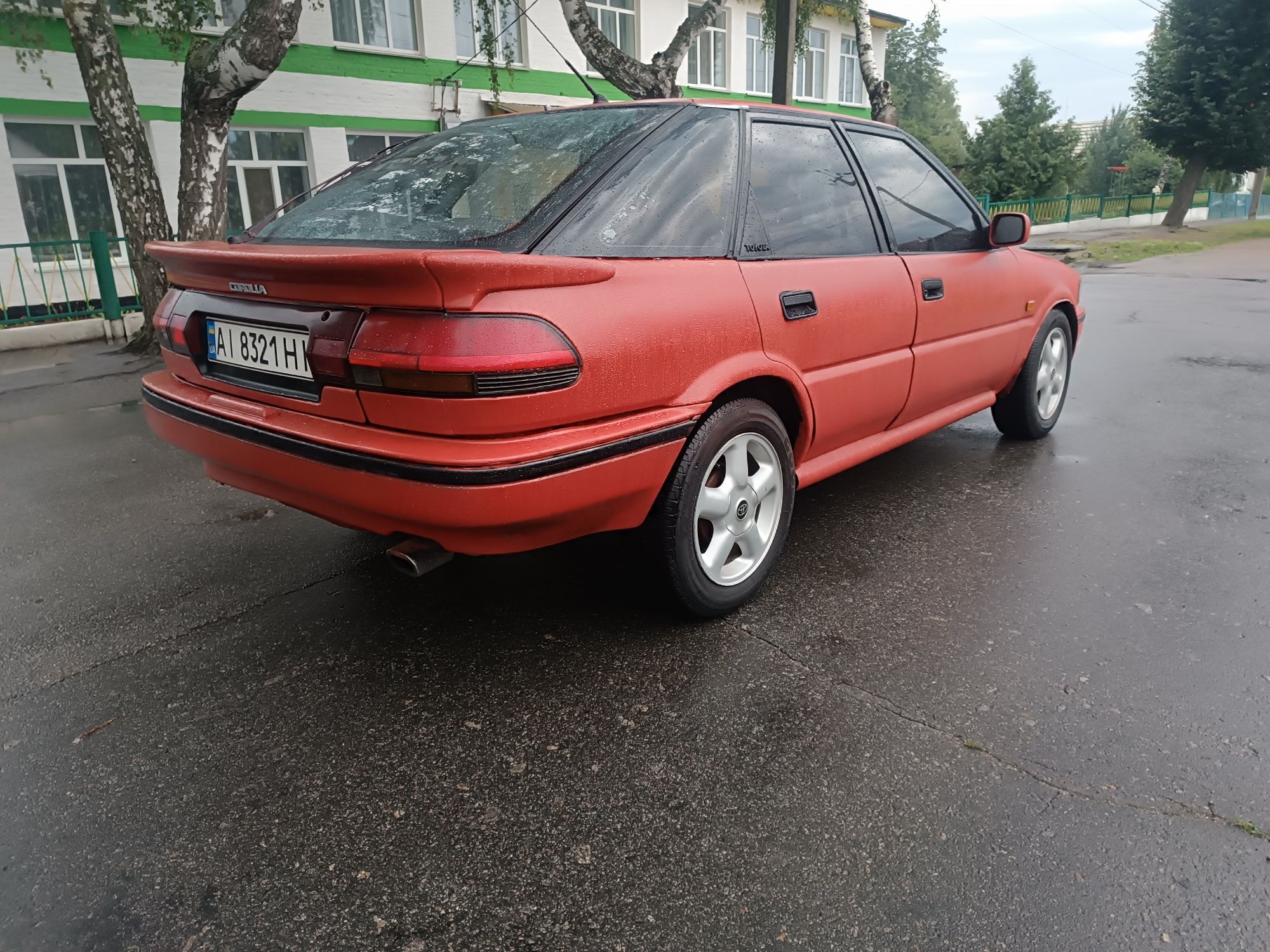 Продам TOYOTA COROLLA в гарному стані