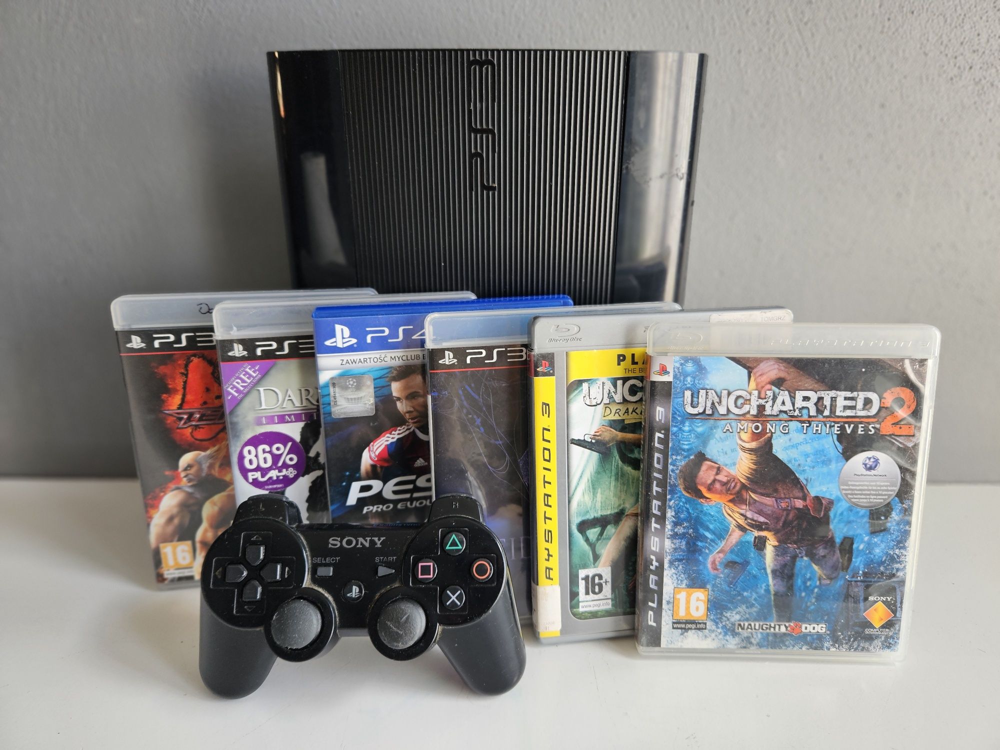 Konsola PlayStation 3 Slim PS3 500 GB pad gry