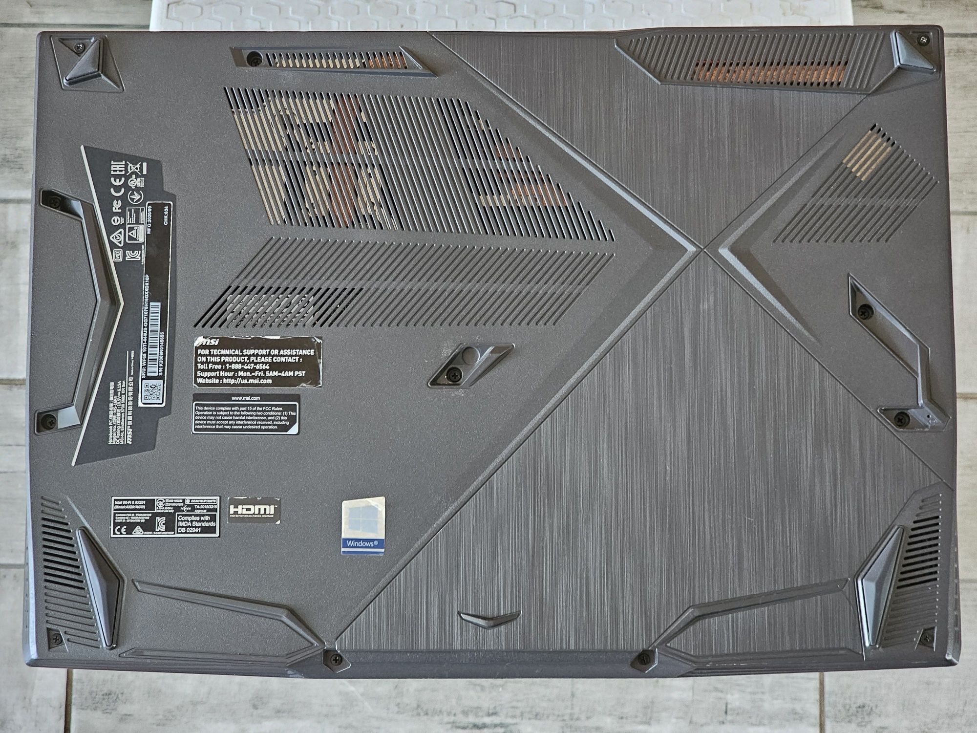 MSI 15.6"/i7 10750H/GTX 1650/RAM 16GB/SSD 512GB
