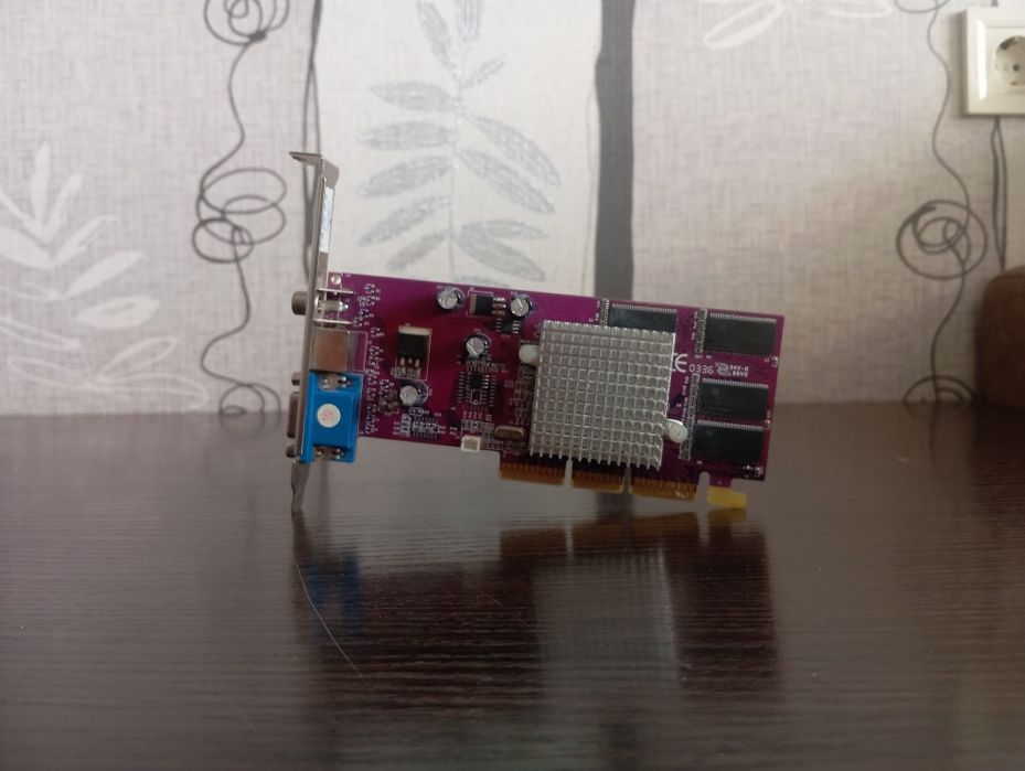 Стара Відеокарта geforce 4