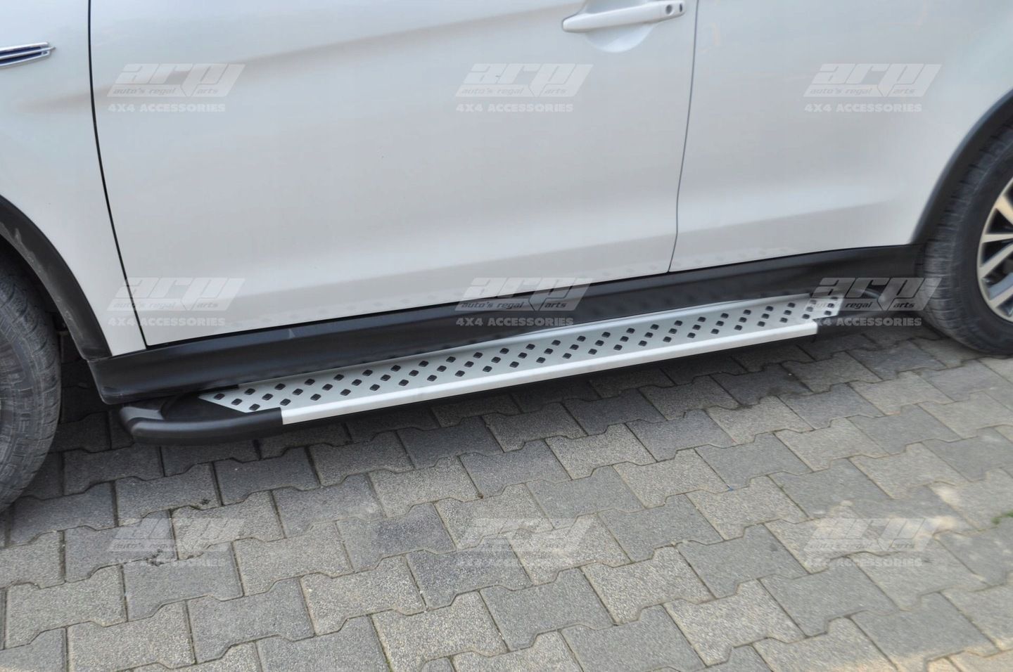 ORUROWANIE STOPNIE PÓŁKA CHEVROLET CAPTIVA 12-18 SREBRNE