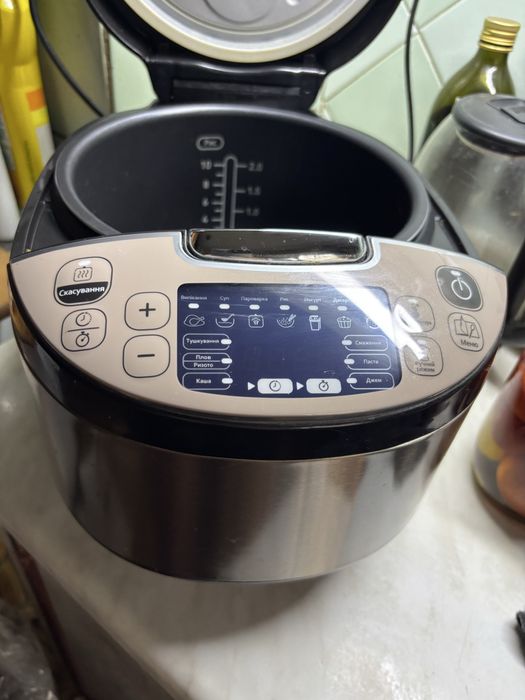 Продам мультиварку Tefal