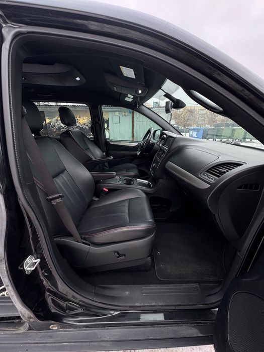 Sprzedam Dodge Grand Caravan GT