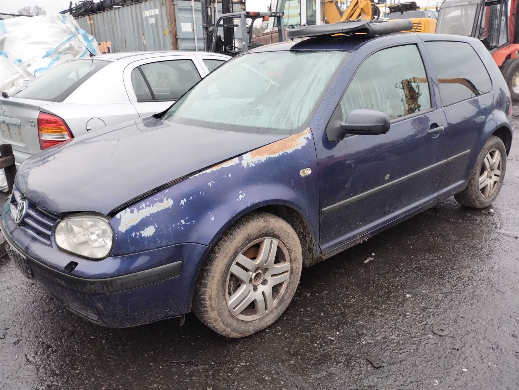 VW Golf IV 1.9 TDI 02r 3D Wszystkie Części Zderzak Lampa Belka Klapa