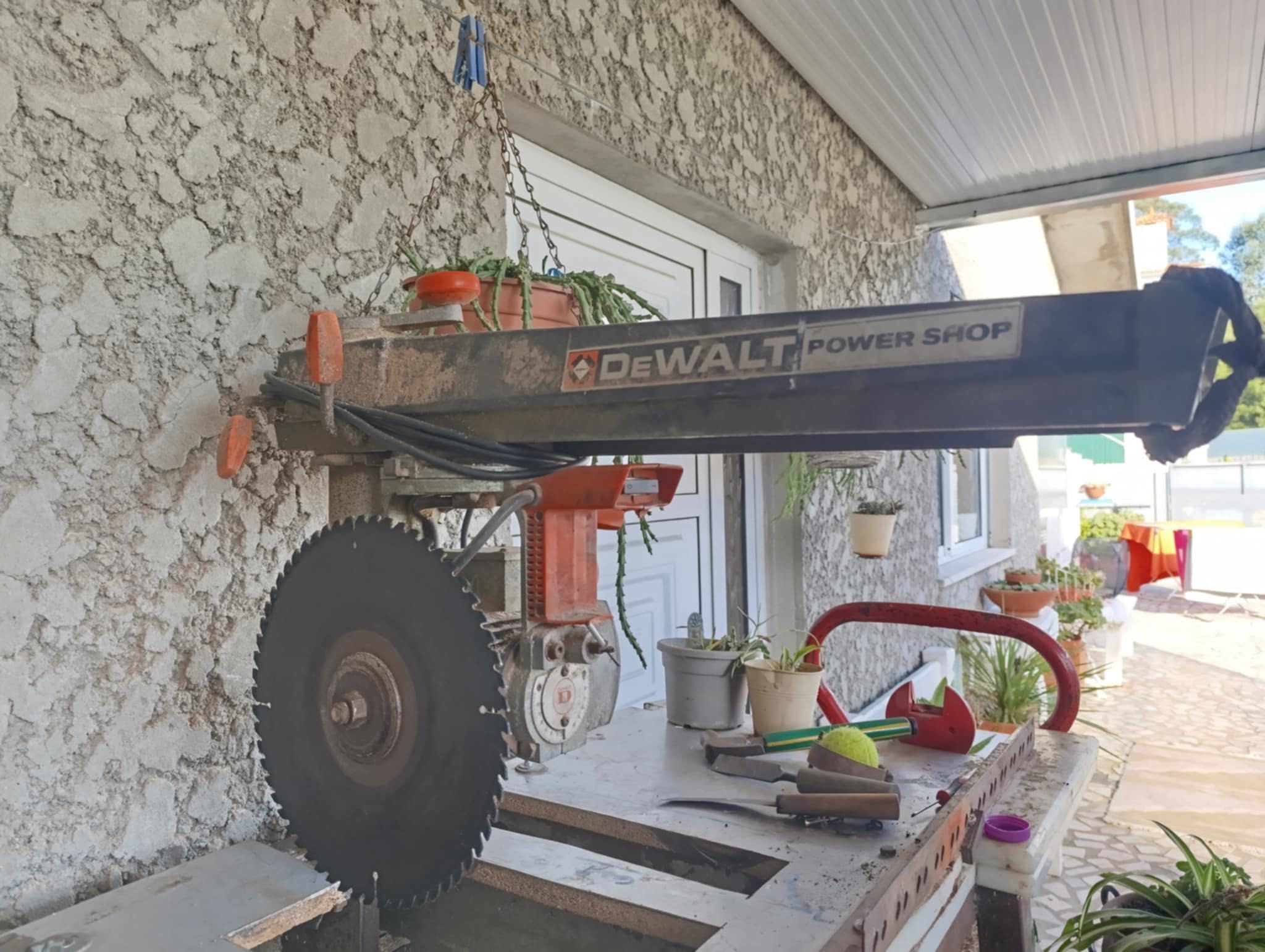 Serra circular DeWalt 125