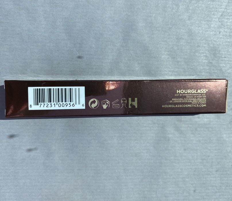 Рідкий консилер Hourglass Hourglass - Concealer
