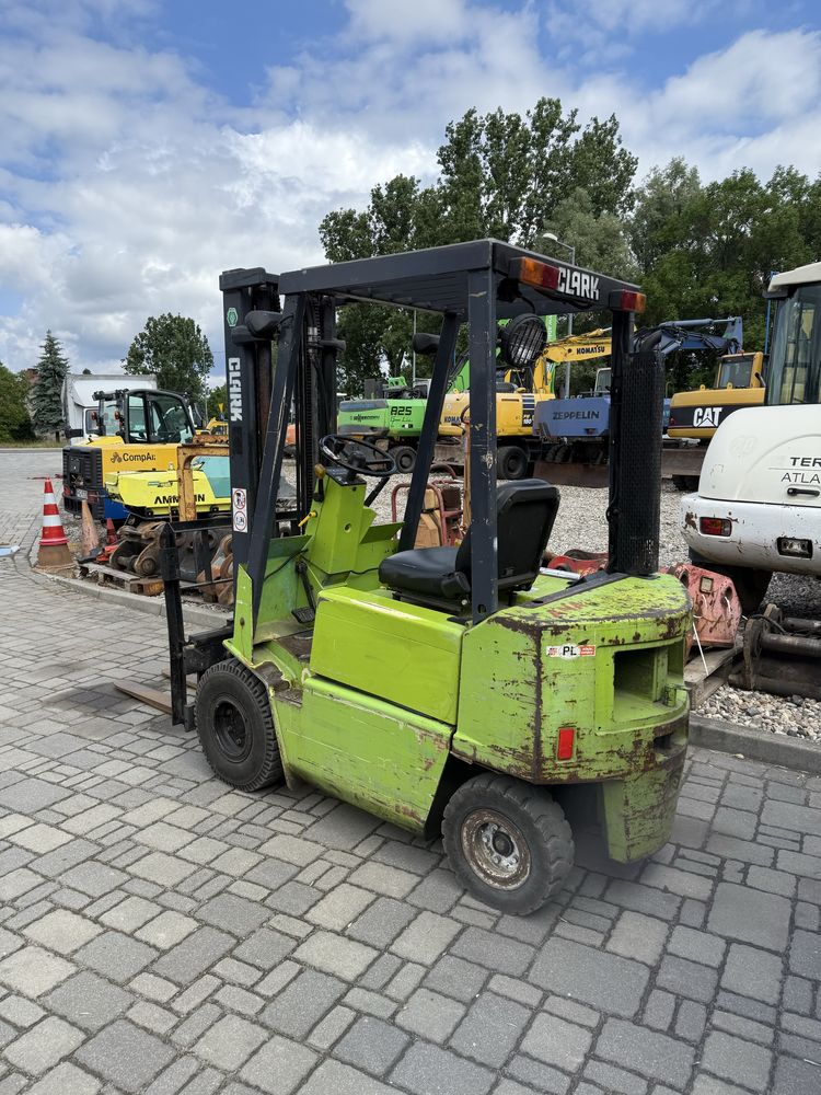 Wózek widłowy CLARK DPM15,udzwig 1,5 ,DIESEL,Ks.dozorowa