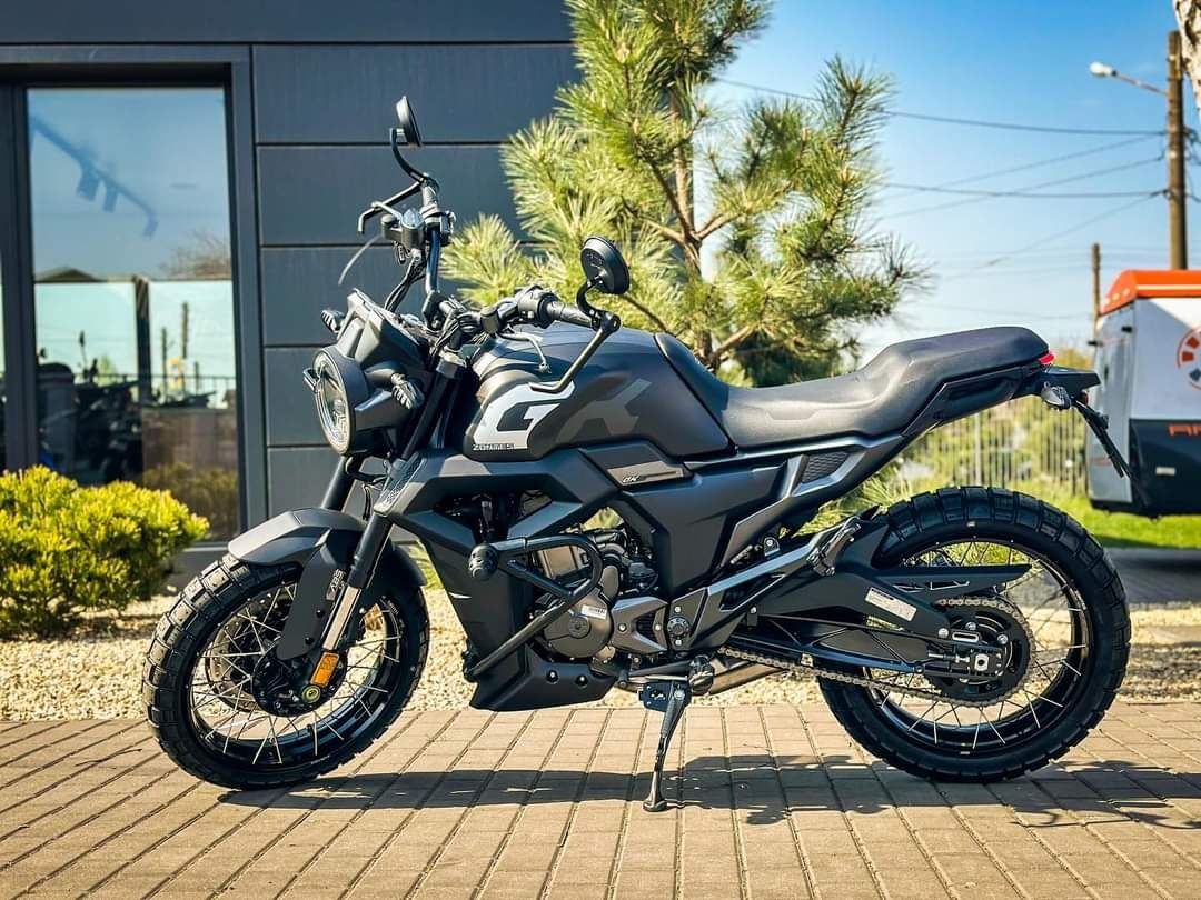 Новий сучасний мотоцикл ZONTES ZT200-GK, в АртМото Кременчук!!!
