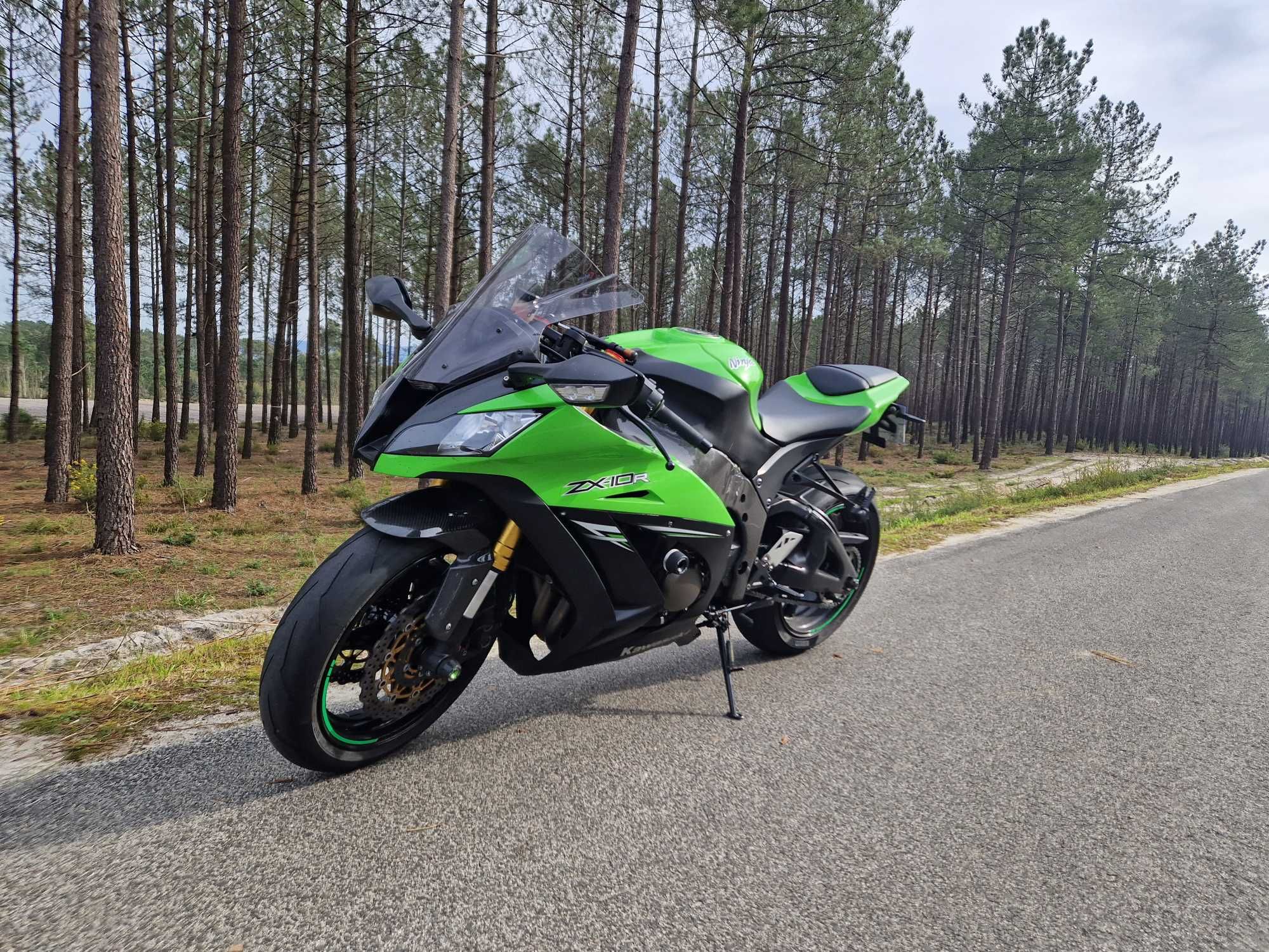 Kawasaki Ninja ZX10R ABS Quickshifter + Extras