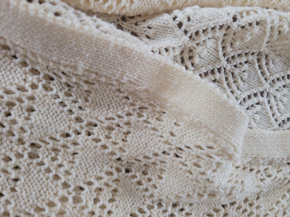 Kremowa ażurowa kamizelka boho handmade