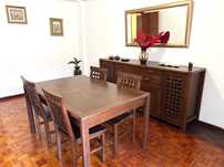 conjunto de mesa e aparador de sala
