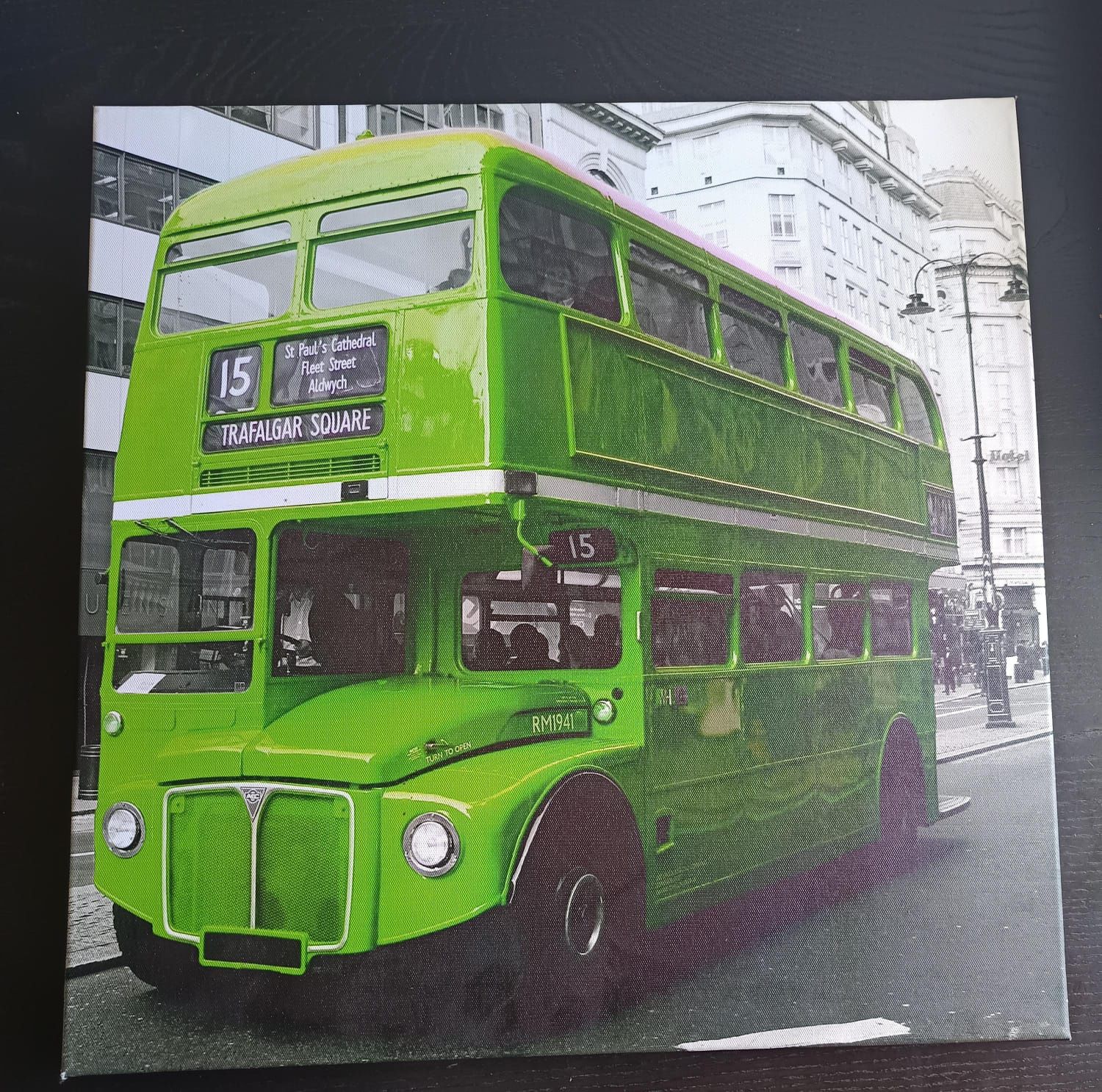 Quadro Green Bus