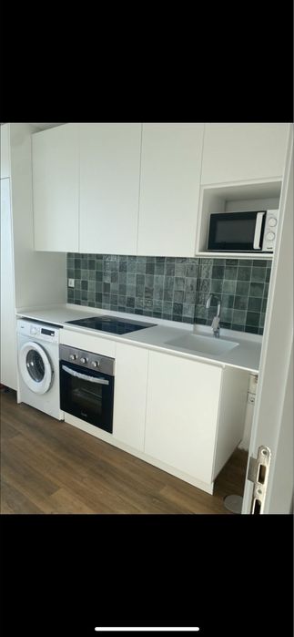 Quarto casal iluminado