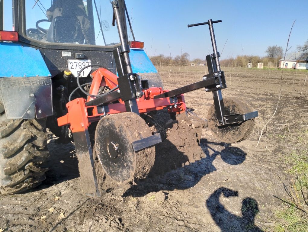 Скоба СВЧ-1,45-Г підкопки часнику, цибулі, моркви. Підрізна викопочна.