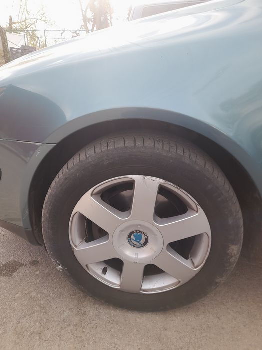 продам машину 2600