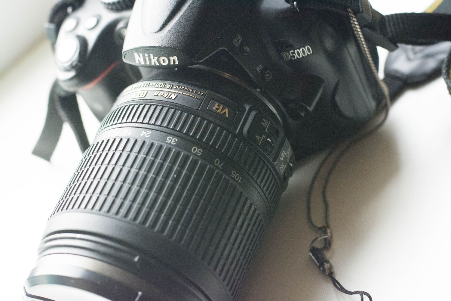 Фотоапарат Nikon D5000+ обектив