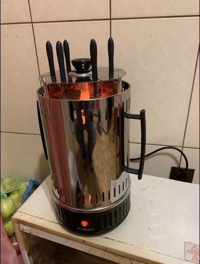 Електрошашличниця нержавійка 6 шампурів тен скляний потужня шашличниця