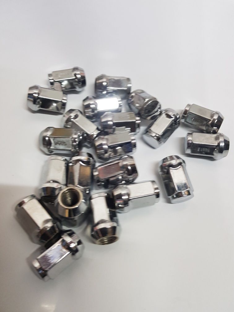 Nakrętki Felgi Aluminiowe M12-1.5 -klucz-19mm
