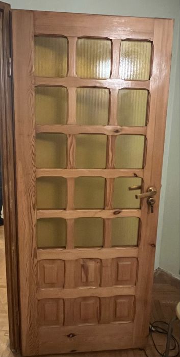 Drzwi wewnetrzne drewniane